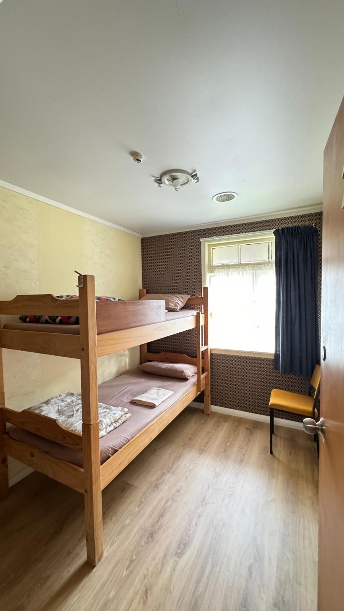 The Crossing Lodge & Backpackers Erua Buitenkant foto