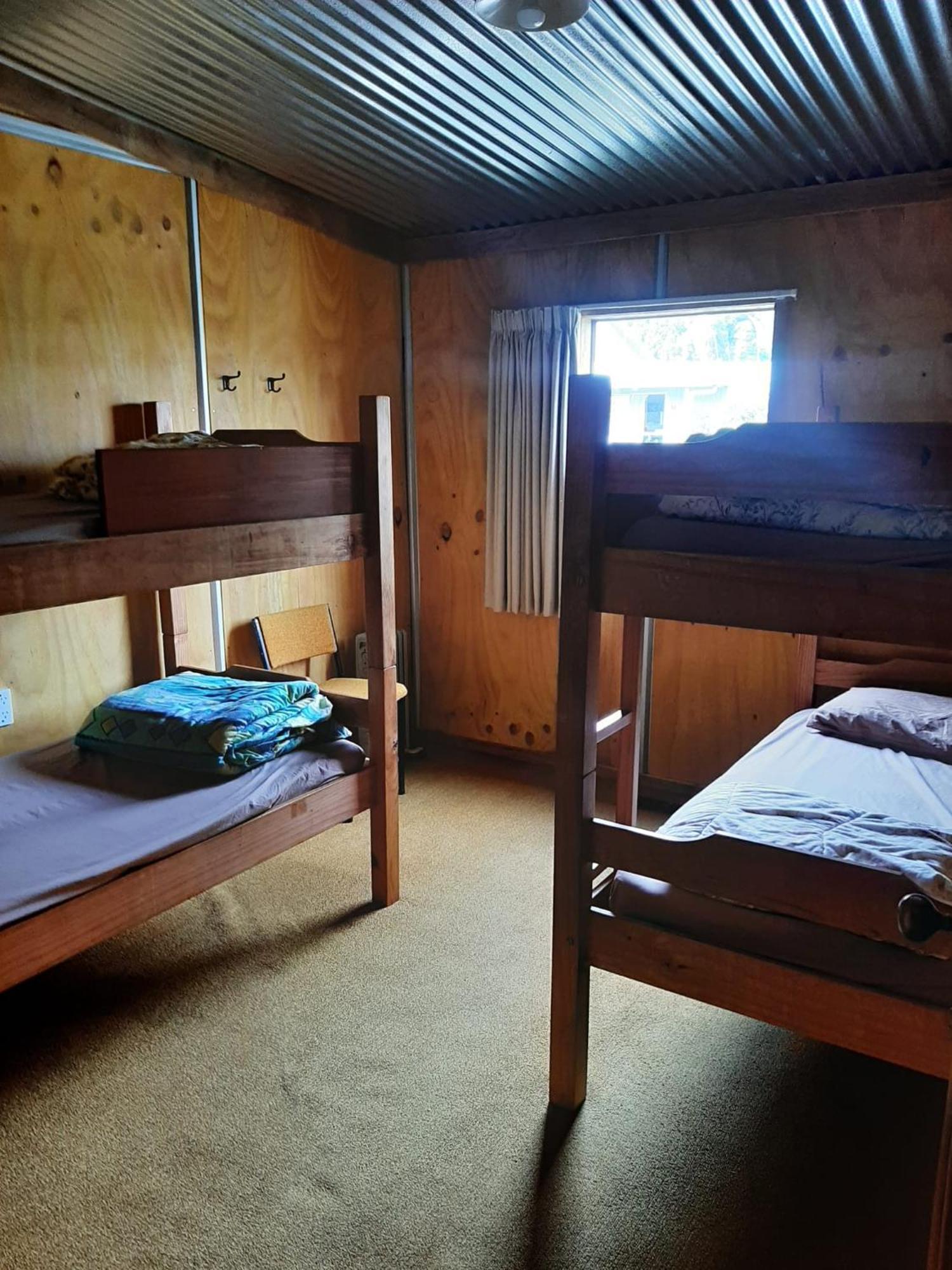 The Crossing Lodge & Backpackers Erua Buitenkant foto